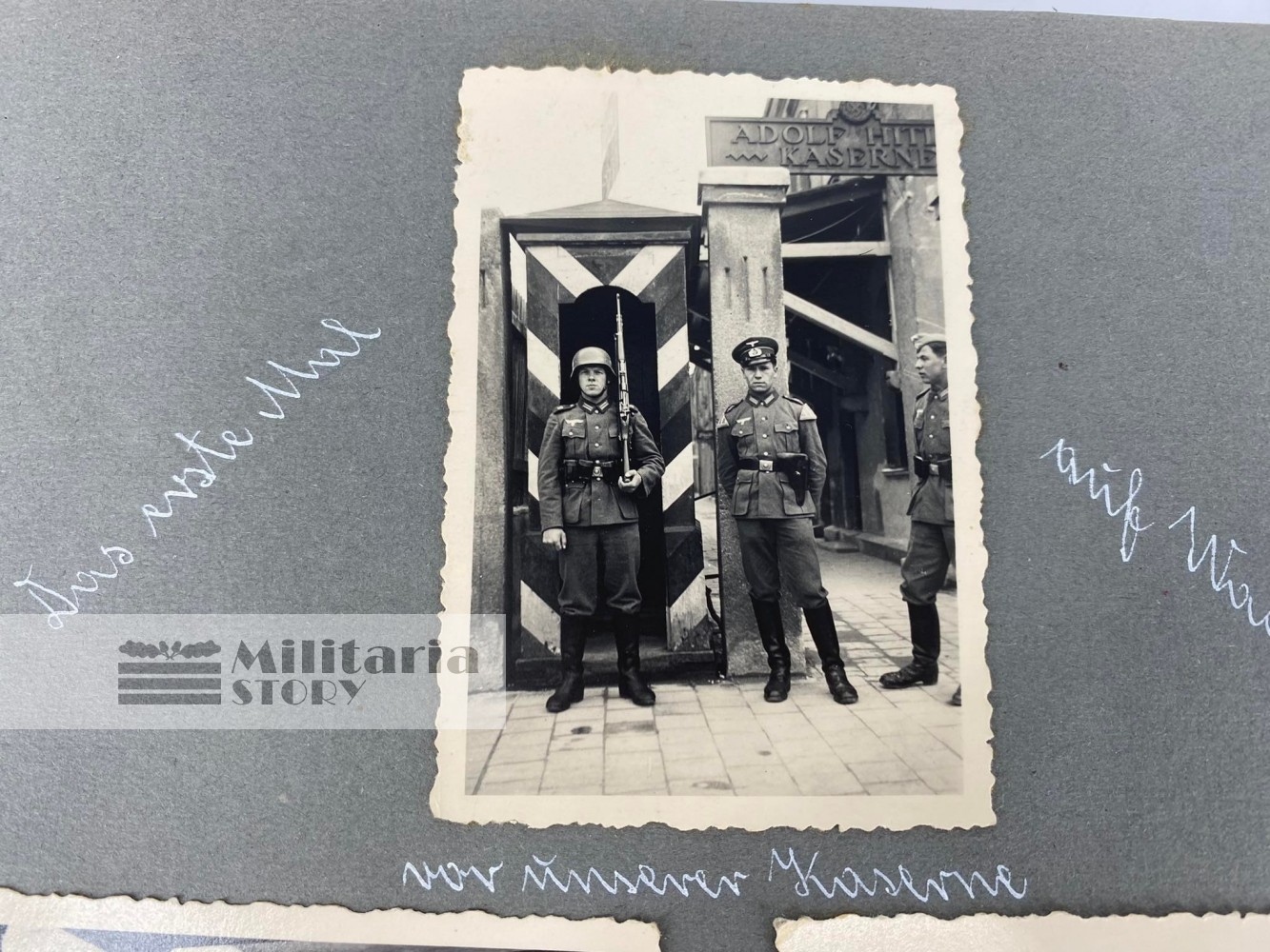 Heer Infantry 19th regiment photo album - Heer Infantry 19th regiment photo album: pre-war German Third Reich Art