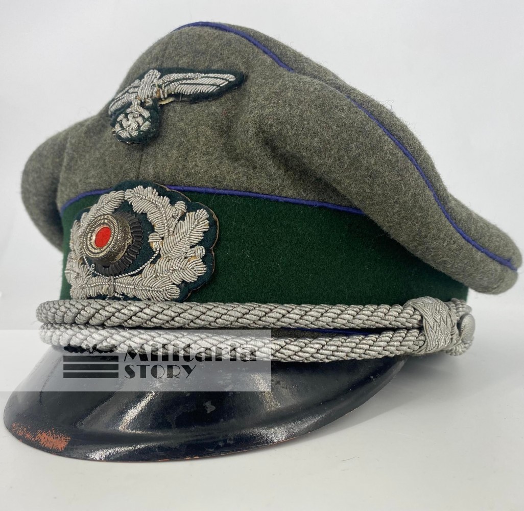 Heer Medical Officer visor cap - Heer Medical Officer visor cap: Third Reich Headgear