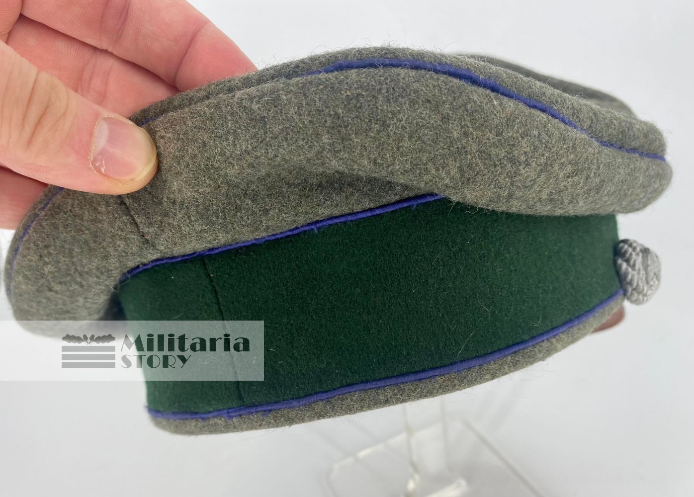 Heer Medical Officer visor cap - Heer Medical Officer visor cap: WW2 German Headgear