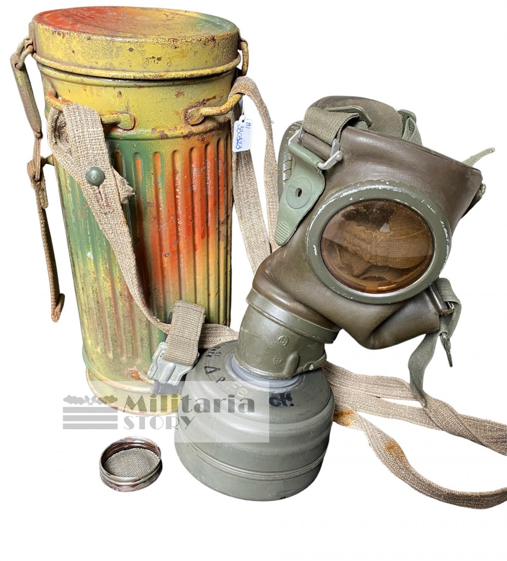 Normandy camo gas-mask - Normandy camo gas-mask: Vintage German Equipment