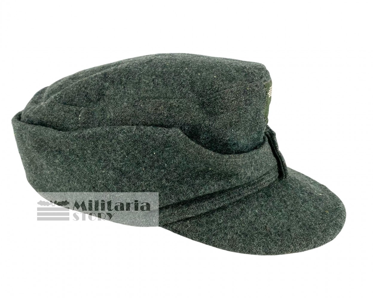 M43 Late War Waffen SS cap - M43 Late War Waffen SS cap: pre-war German Headgear