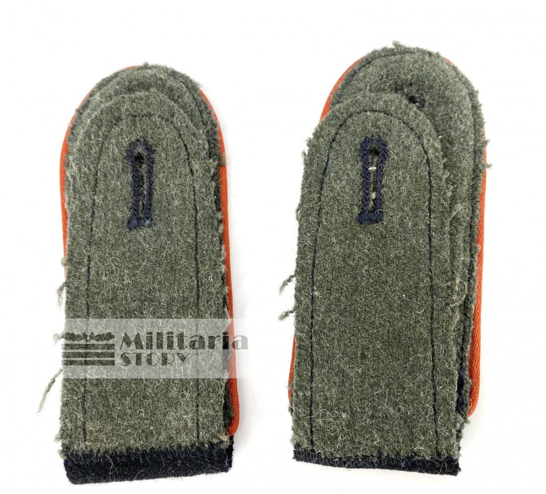 Waffen SS KL Camp Guard Shoulder boards - Waffen SS KL Camp Guard Shoulder boards: German Insignia