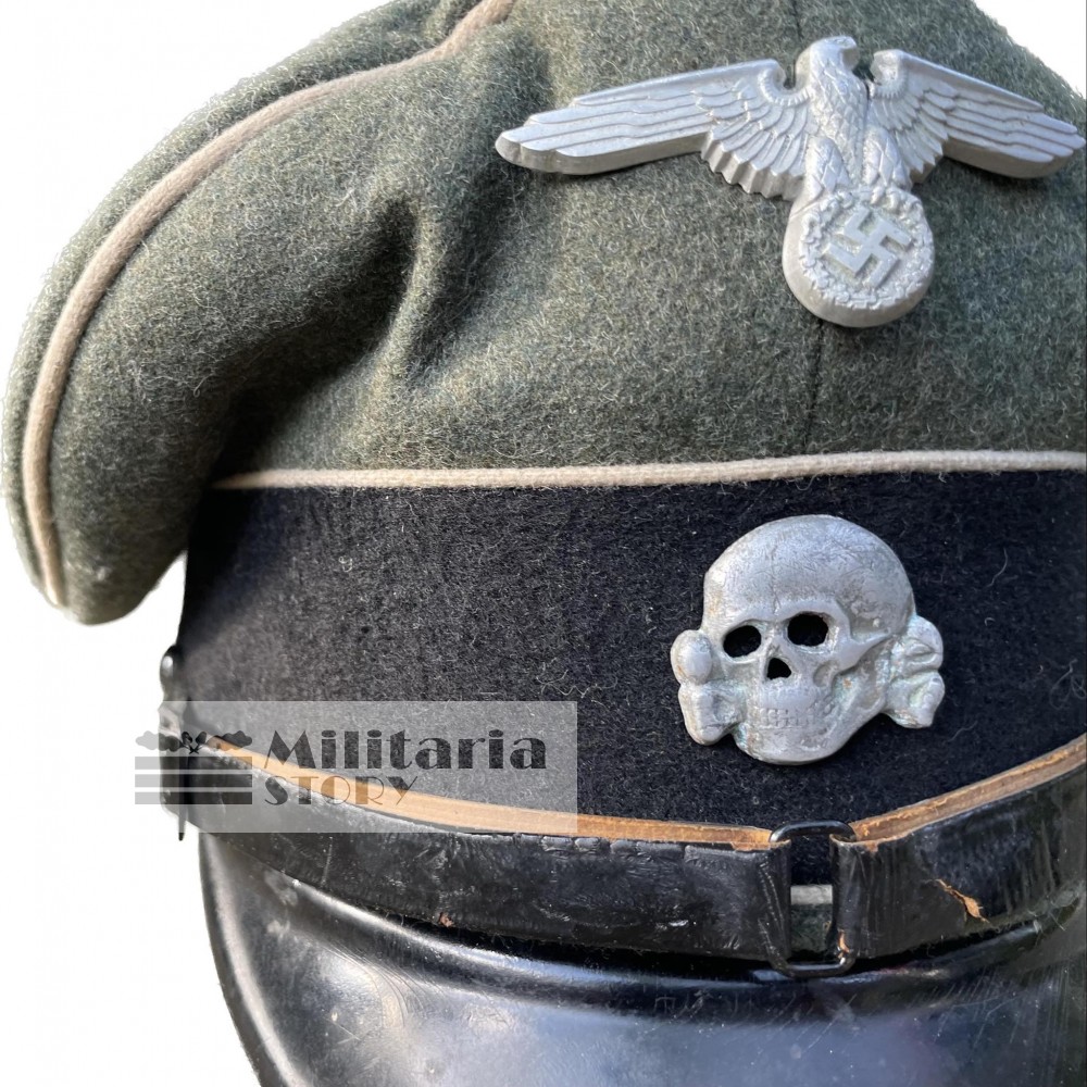 EM NCO Waffen SS visor cap - EM NCO Waffen SS visor cap: WW2 German Headgear