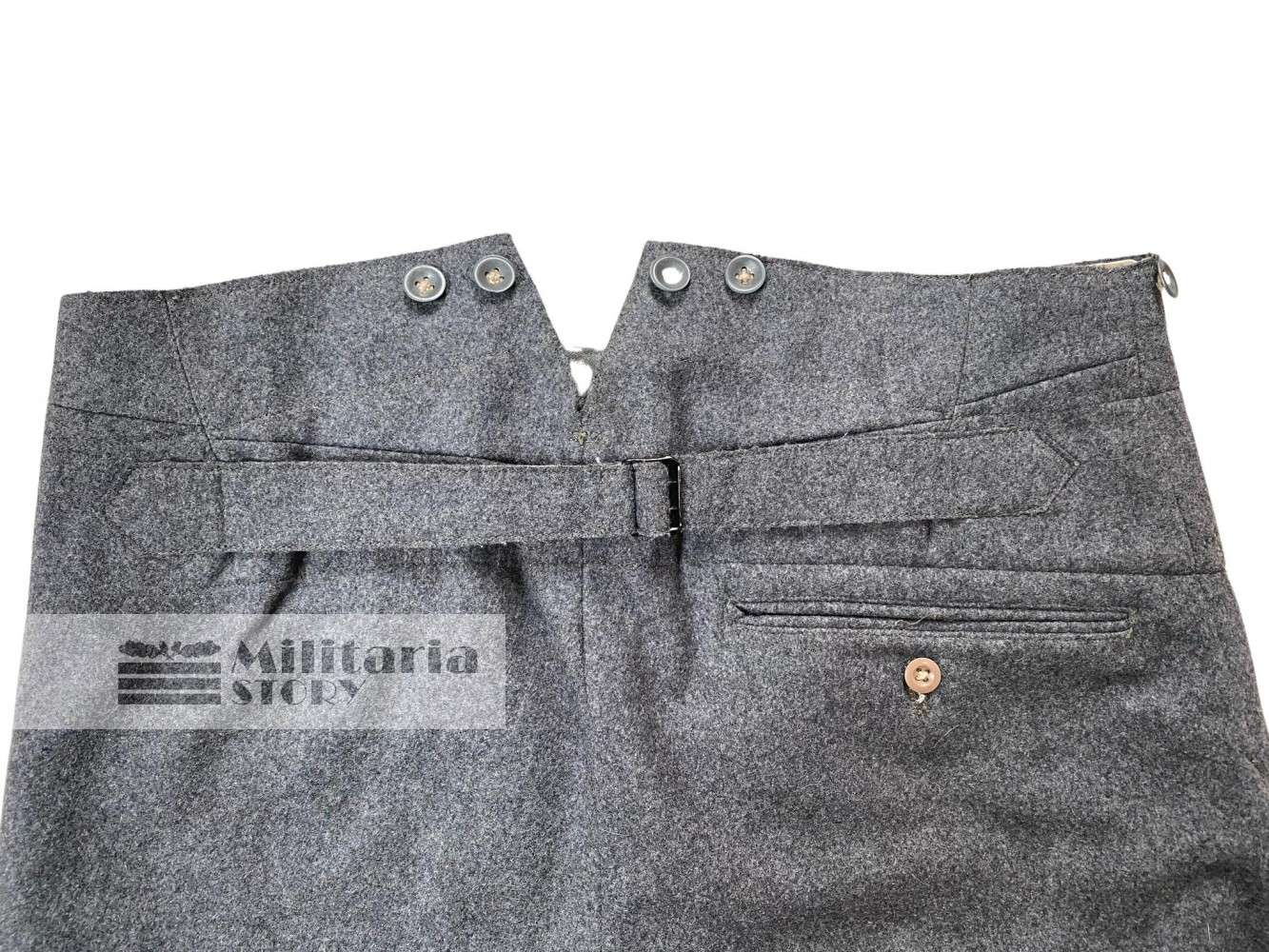 Heer M40 Trousers unissued - Heer M40 Trousers unissued: WW2 German Uniforms