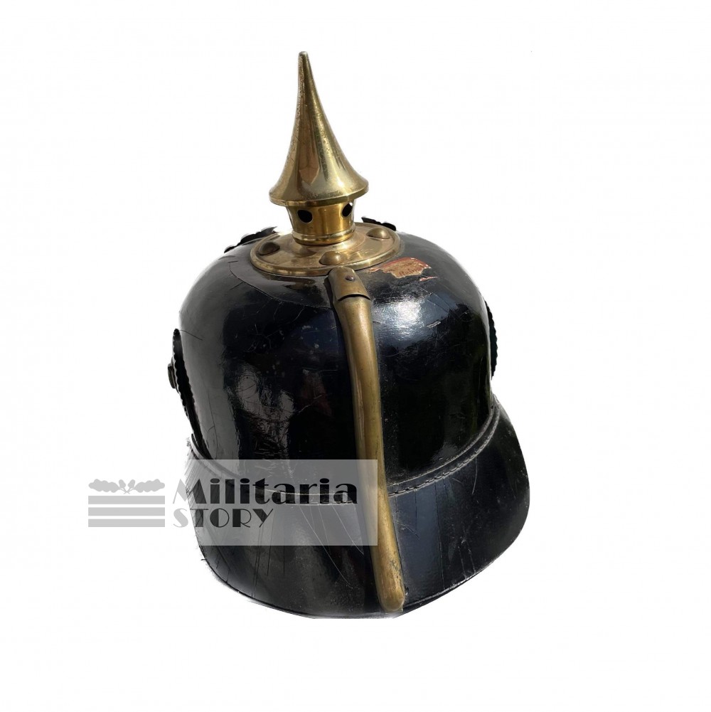 Prussian pickelhaube - Prussian pickelhaube: German Headgear