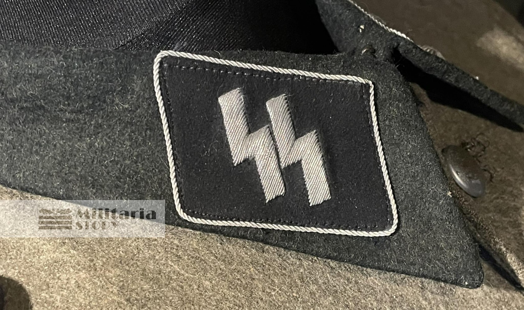 Waffen SS Officer  Tunic - Waffen SS Officer  Tunic: Vintage German Uniforms