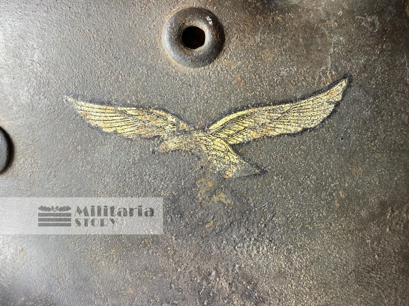 M40 SD Luftwaffe helmet - M40 SD Luftwaffe helmet: Vintage German Headgear