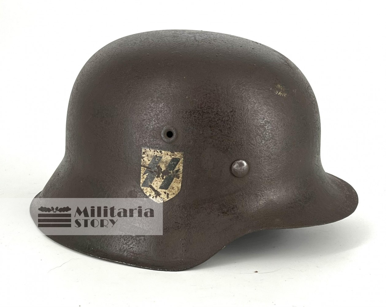 Waffen SS M42 EF64 helmet - Waffen SS M42 EF64 helmet: pre-war German Headgear