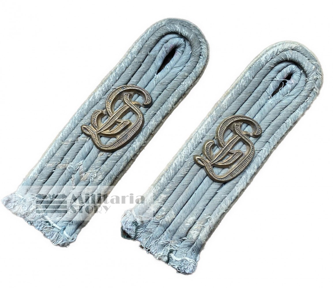 Heer Infantry Officer Grossdeutschland shoulder boards