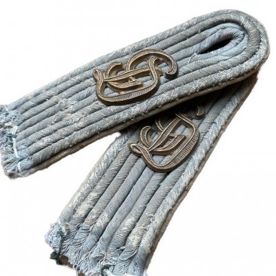 Heer Infantry Officer Grossdeutschland shoulder boards