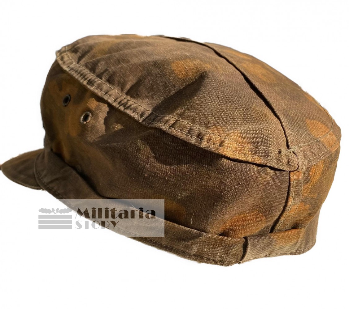 Waffen SS Blurred Edge camouflage field cap - Waffen SS Blurred Edge camouflage field cap: Vintage German Headgear