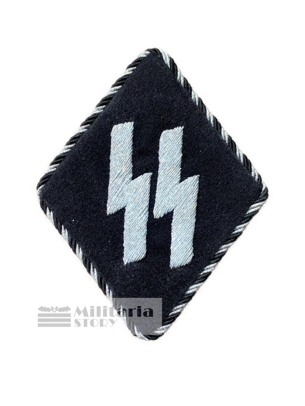 SS Dutch "Germaansche" Sleeve diamond - SS Dutch "Germaansche" Sleeve diamond: WW2 German Insignia