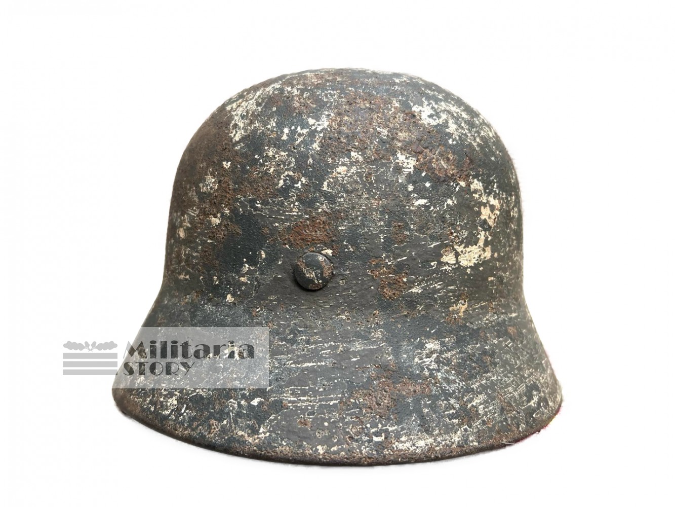 M40 Heer Winter Camo Helmet Stalingrad - M40 Heer Winter Camo Helmet Stalingrad: pre-war German Headgear