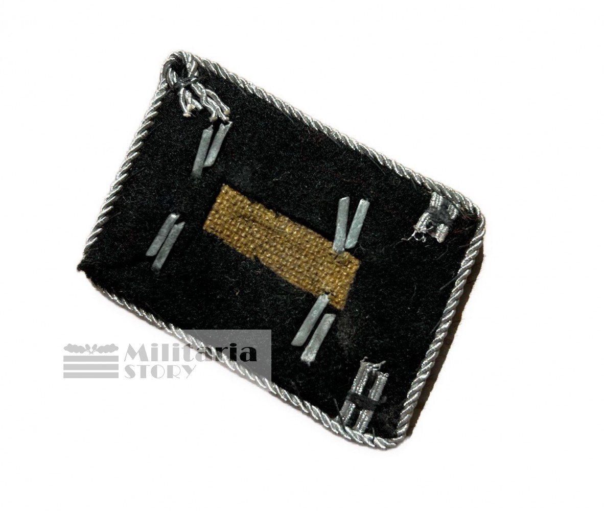 Waffen SS rank collar tab  Obersturmbannfuhrer - Waffen SS rank collar tab  Obersturmbannfuhrer: Third Reich Insignia