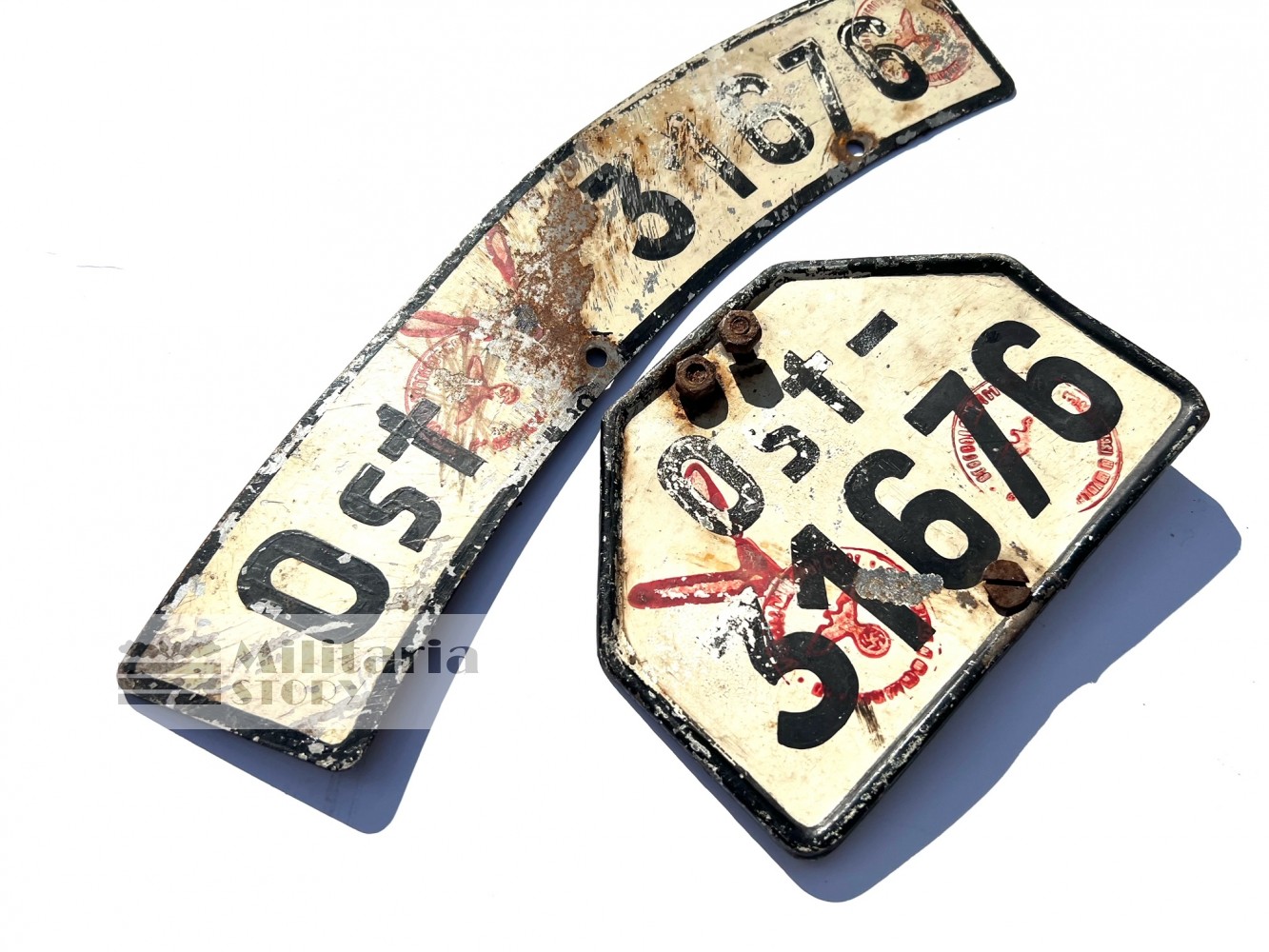 German WWII  Motorcycle License Plate Set - German WWII  Motorcycle License Plate Set: Vintage German Equipment