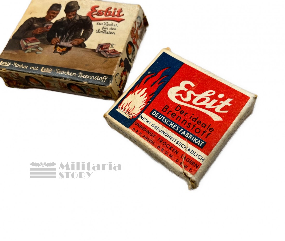 Wehrmacht Esbit Cooker and Fuel Blok in original Box - Wehrmacht Esbit Cooker and Fuel Blok in original Box: German Equipment