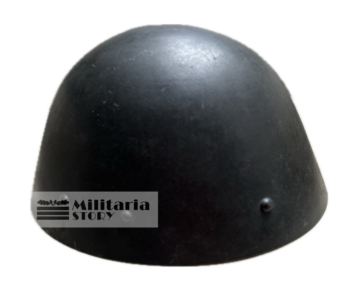 M32 Heer steel helmet - M32 Heer steel helmet: pre-war German Headgear