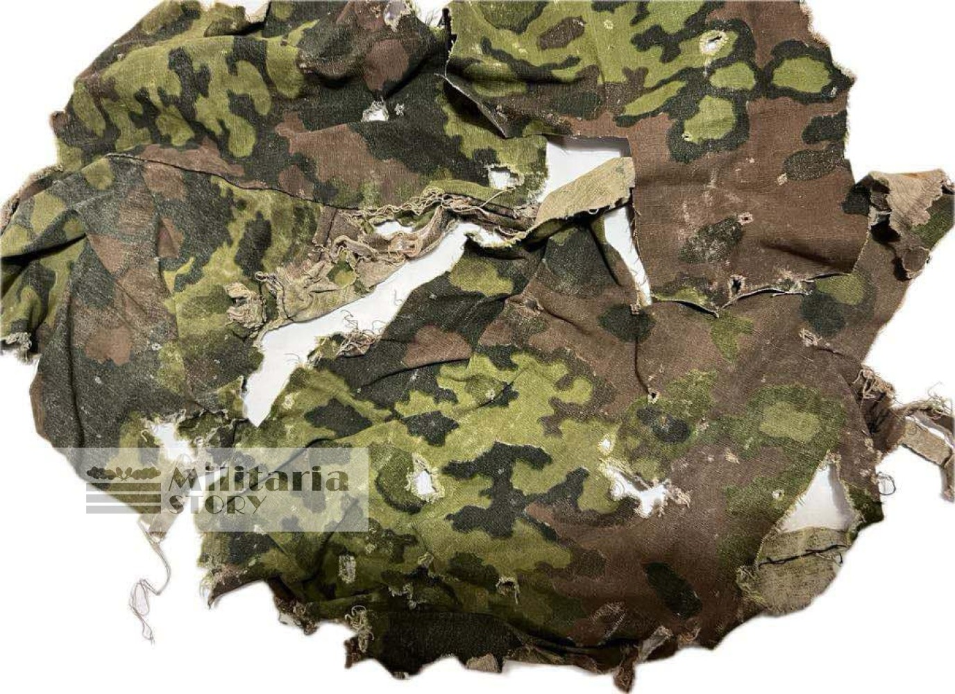 pieces of material Waffen ss camo spring parka - pieces of material Waffen ss camo spring parka: WW2 German Uniforms