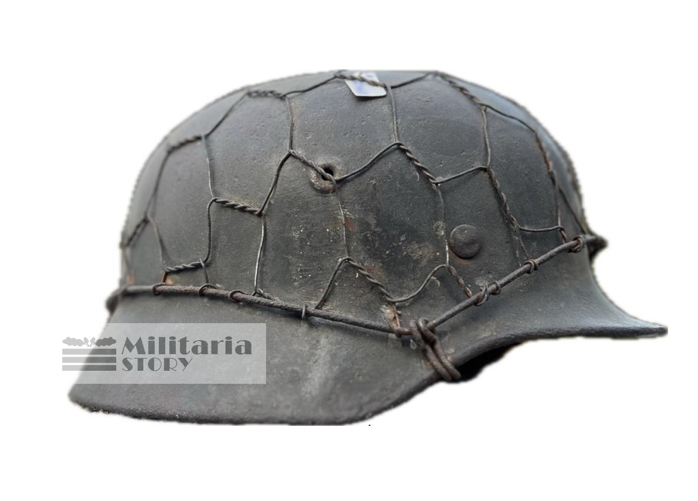 M40 ND with Chikenwire steel helmet - M40 ND with Chikenwire steel helmet: Vintage German Headgear