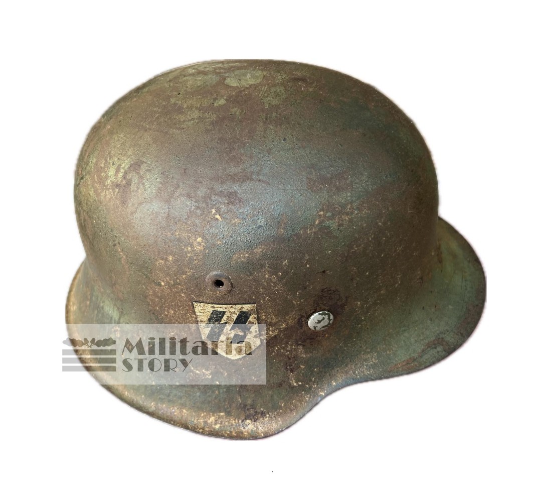 M42 Waffen SS Camo helmet - M42 Waffen SS Camo helmet: German Headgear