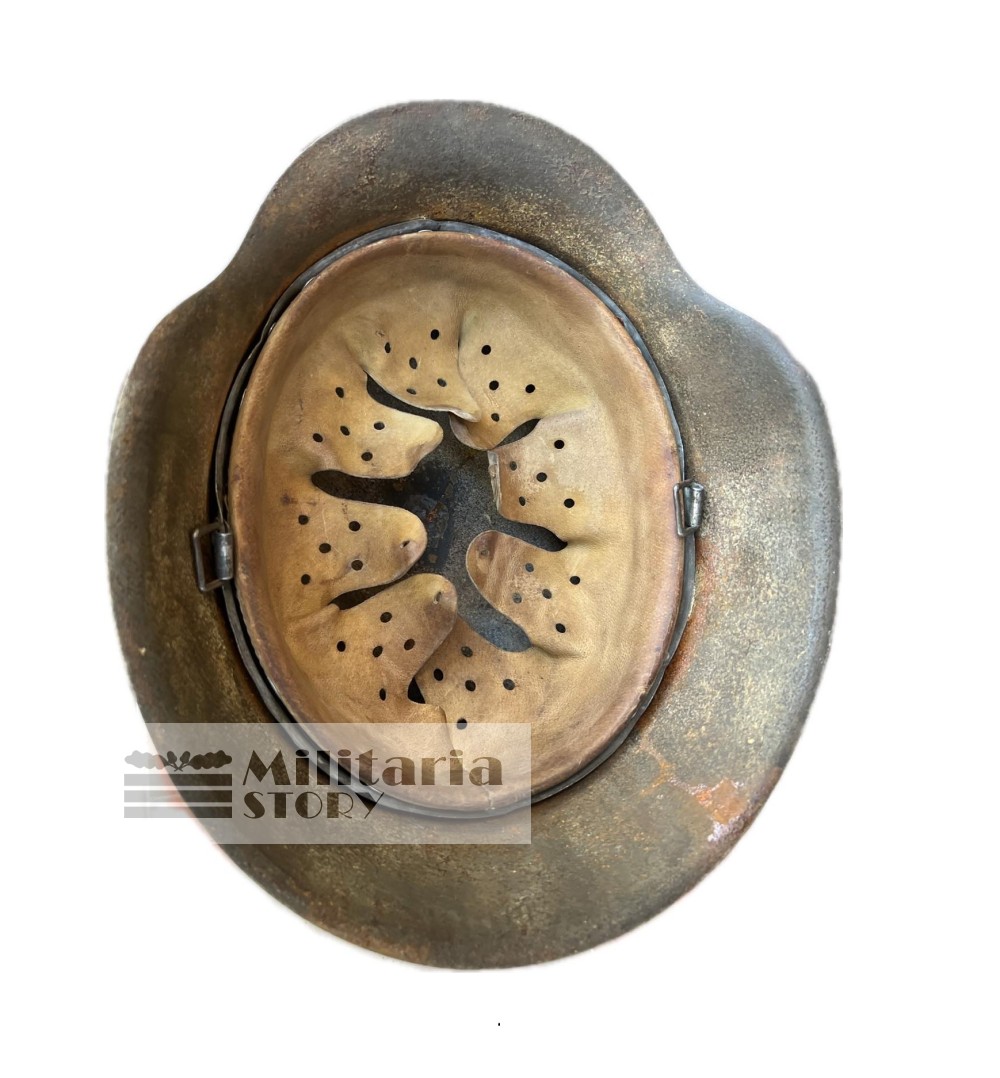 M42 Waffen SS Camo helmet - M42 Waffen SS Camo helmet: pre-war German Headgear