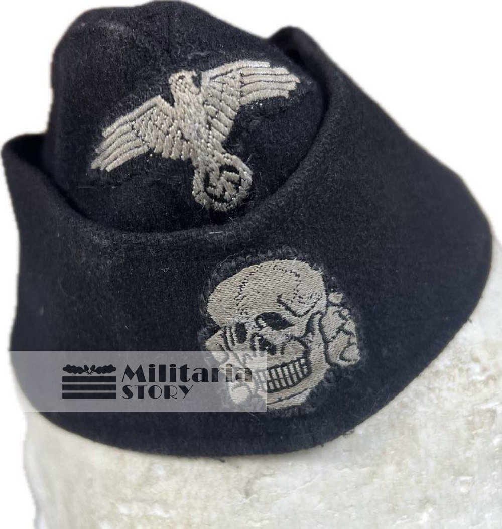 Waffen SS Panzer overseas - Waffen SS Panzer overseas: German Headgear