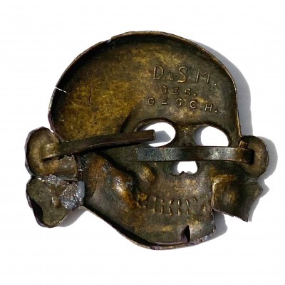 SS D&SM Early Cap Skull