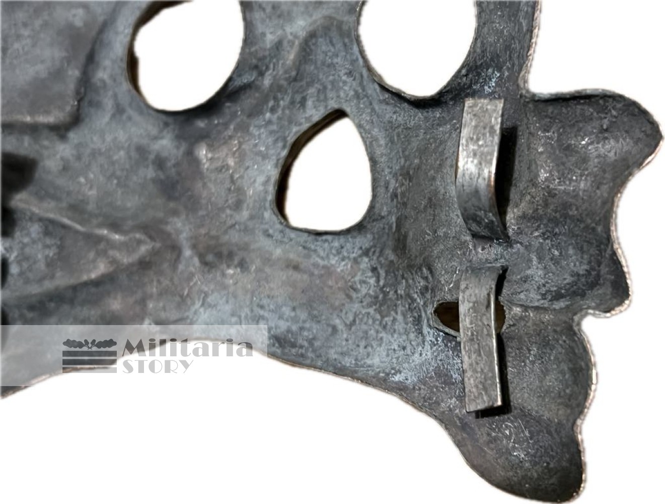 German husaren busby skull - German husaren busby skull: Third Reich Insignia
