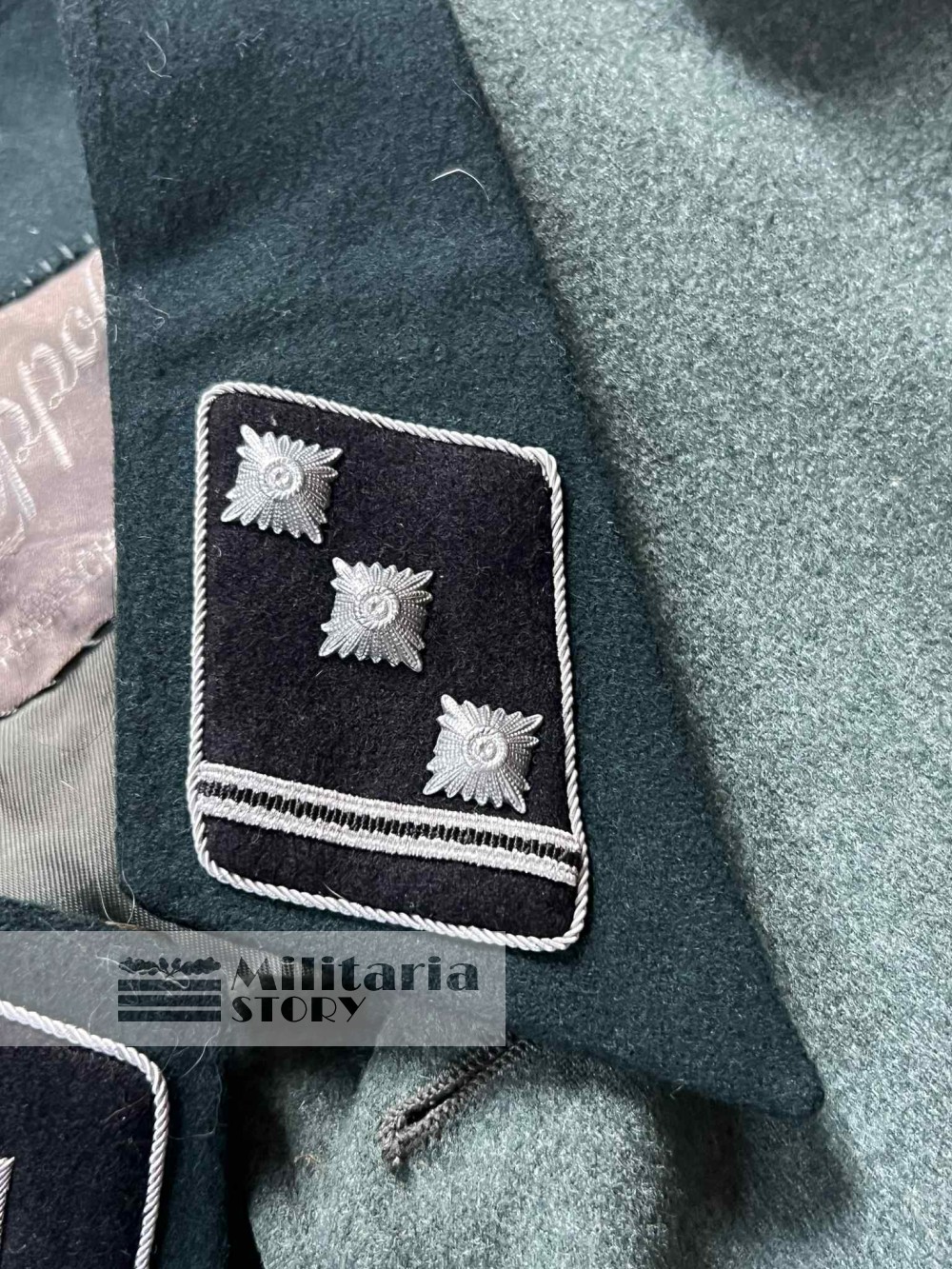 Waffen SS panzer officer Tunic - Waffen SS panzer officer Tunic: WW2 German Uniforms