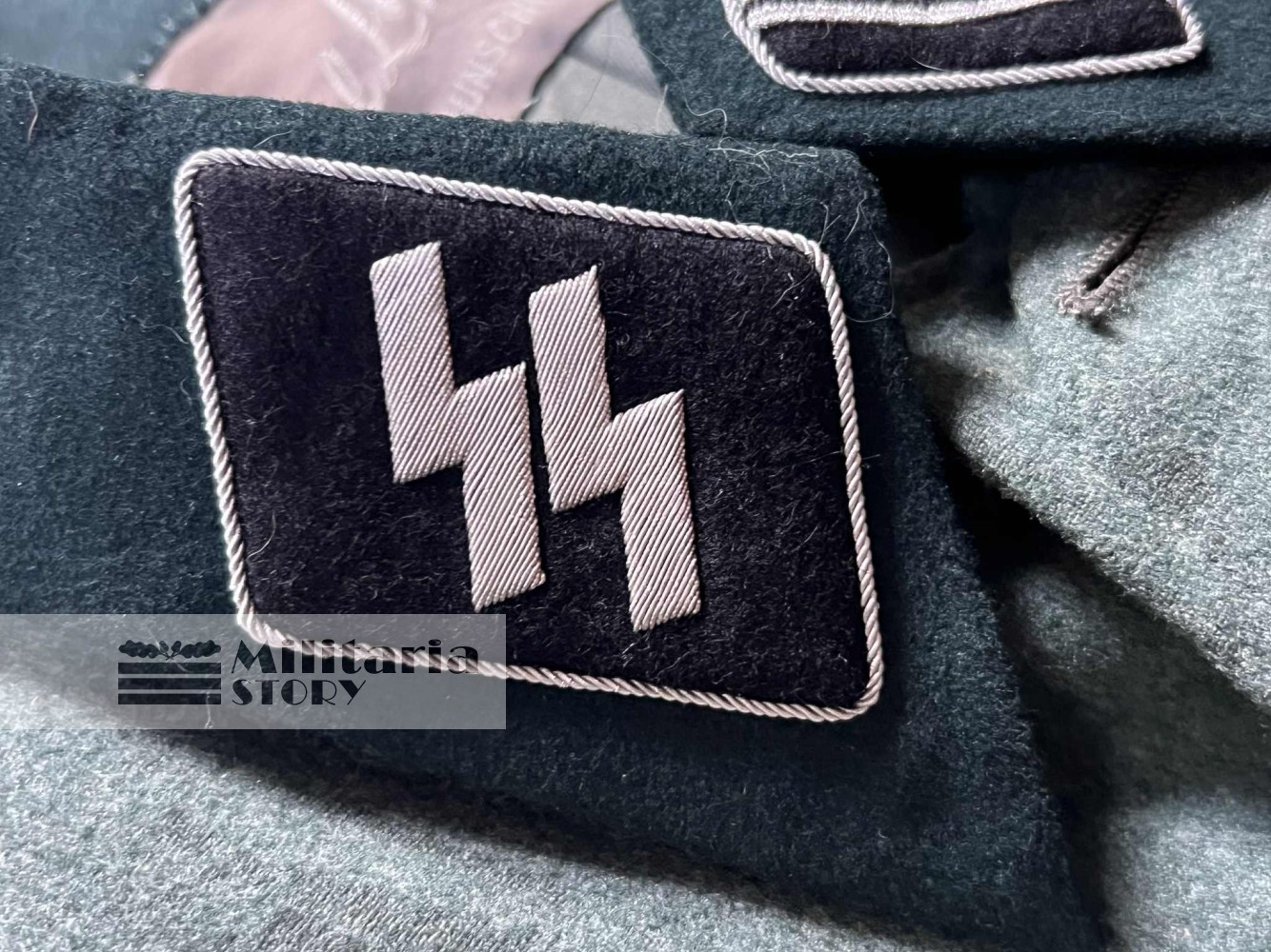 Waffen SS panzer officer Tunic - Waffen SS panzer officer Tunic: WW2 German Uniforms