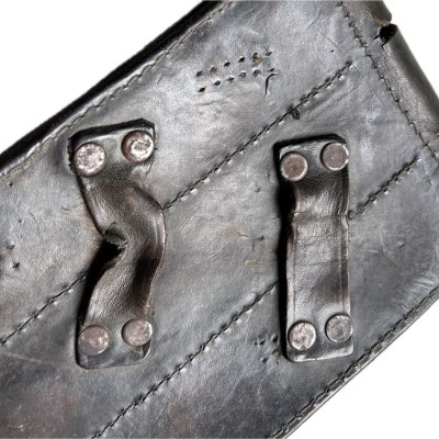 MP 40 leather ammo pouch