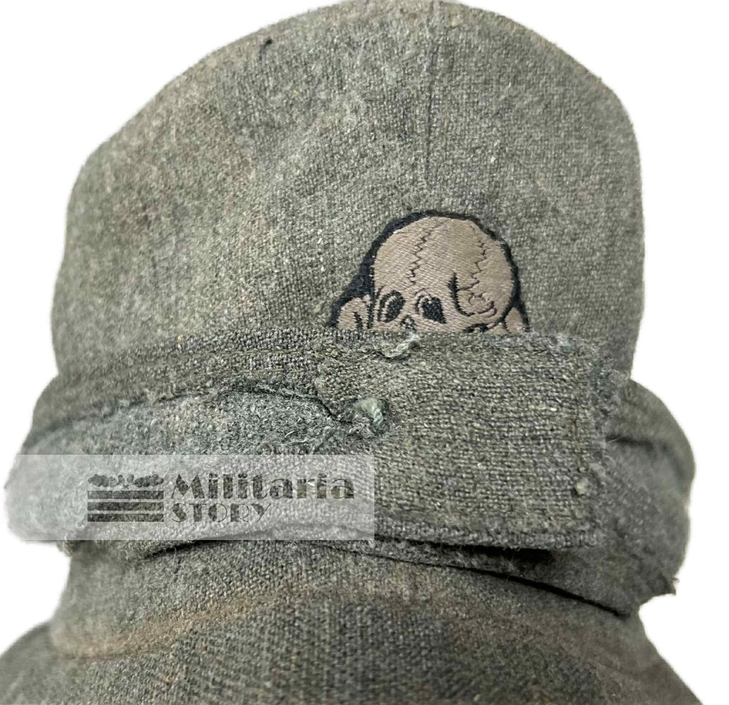 Waffen SS one butto field cap - Waffen SS one butto field cap: pre-war German Headgear