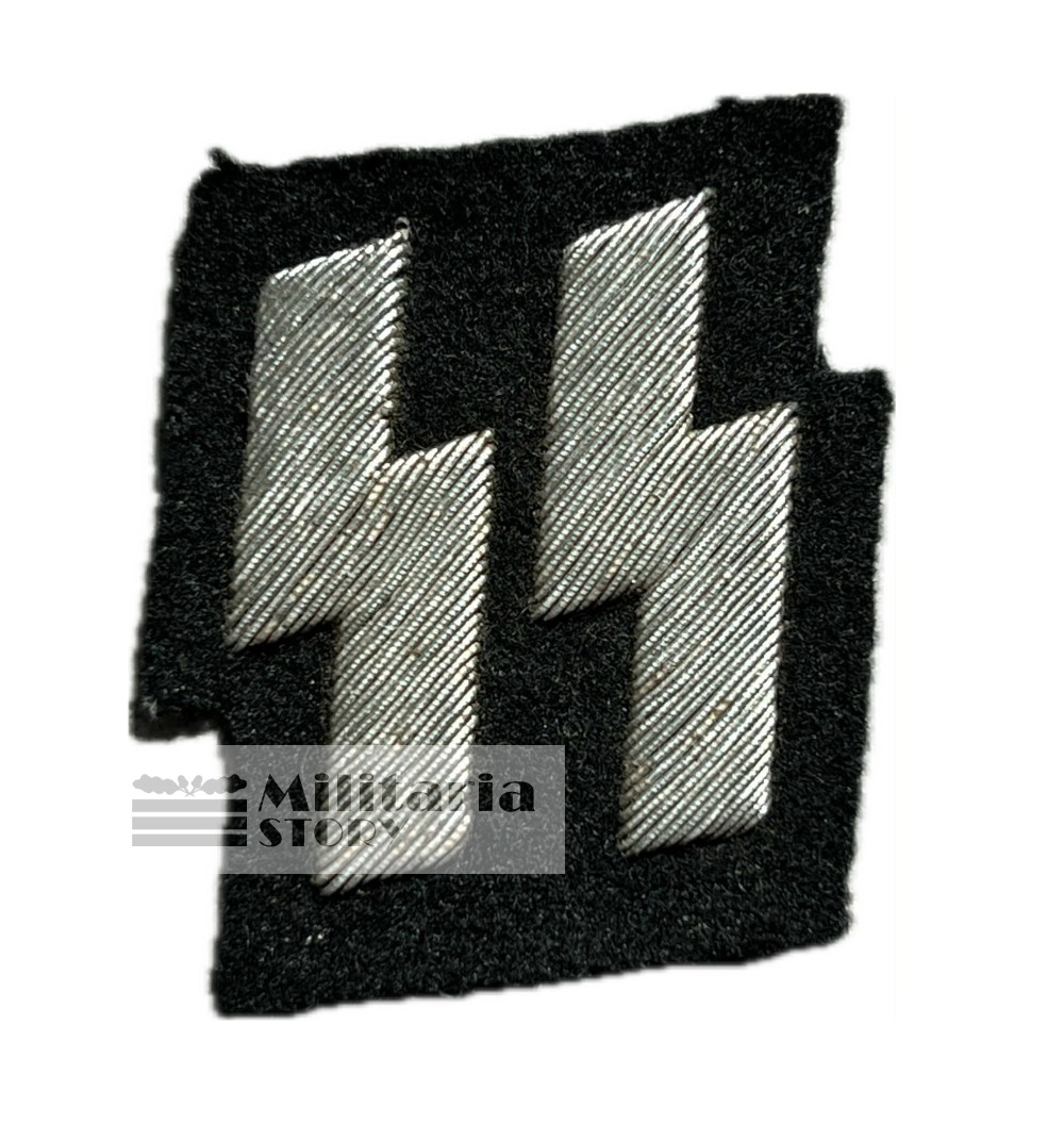 SS Panzer memberr s runic breast badge