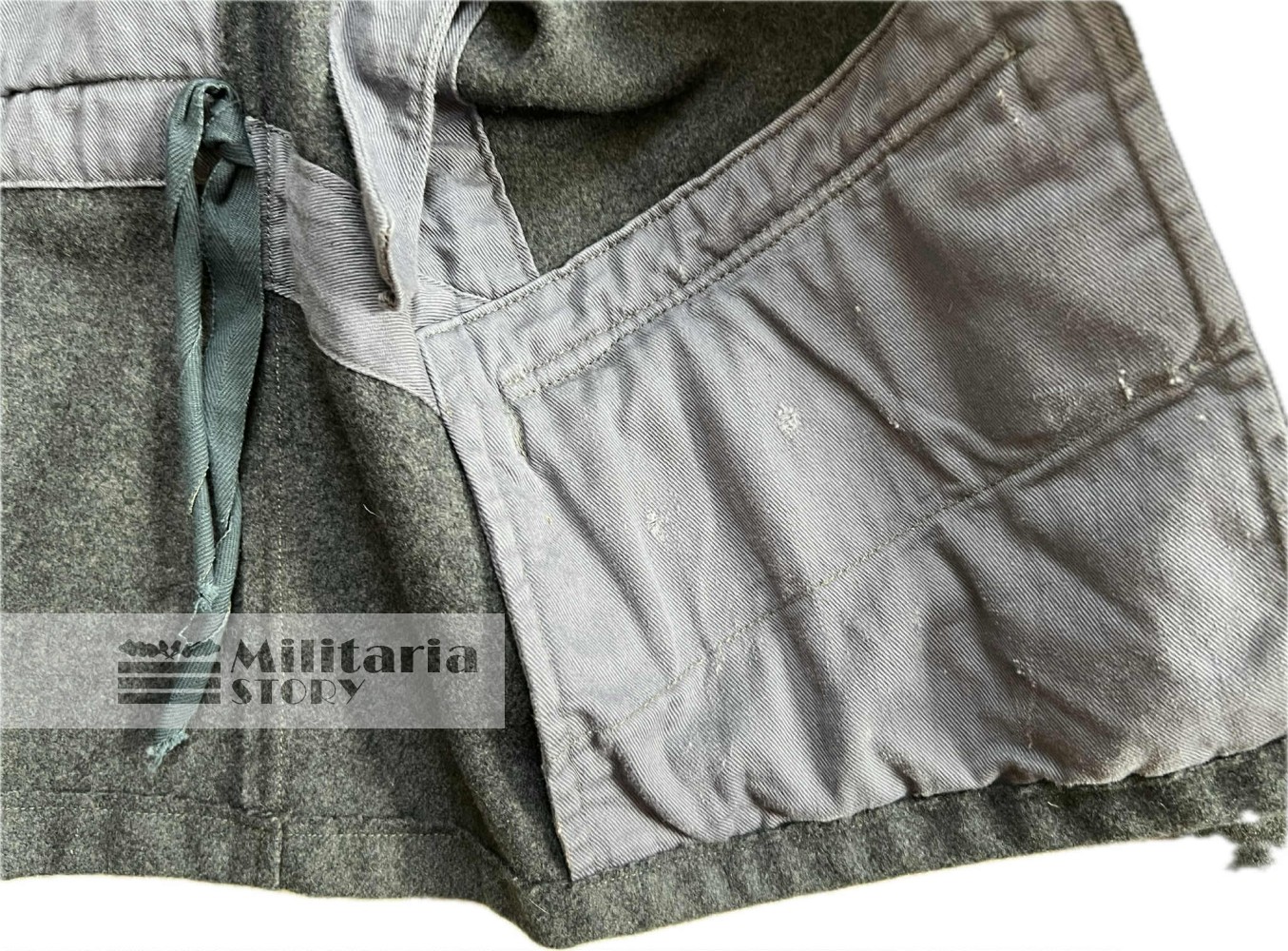  Luftwaffe Paratrooper “Flightblouse” Jacket – Rare Original Example -  Luftwaffe Paratrooper “Flightblouse” Jacket – Rare Original Example: German Uniforms