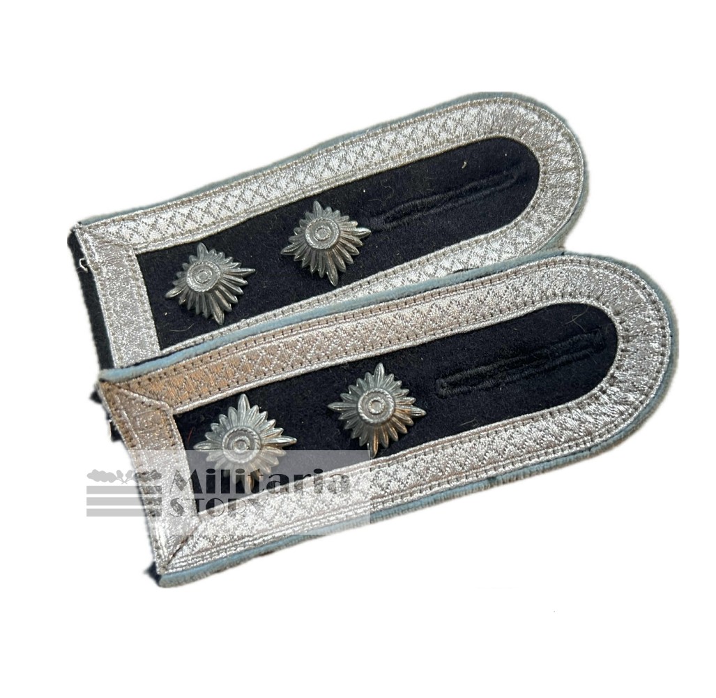 Waffen-SS NCO transport shoulder straps for an SS-Hauptscharführer
