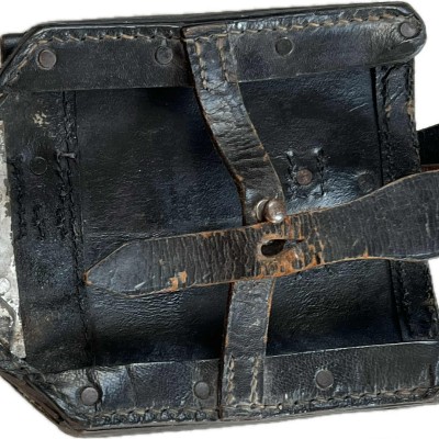 German folding shovel and carrying case, 1942 