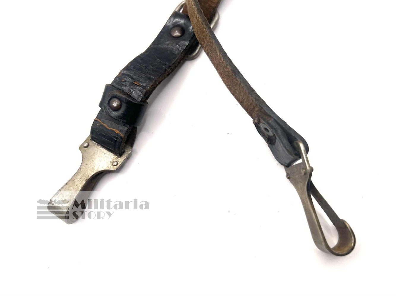 SA/SS officer leather shoulder cross straps - SA/SS officer leather shoulder cross straps: German Equipment