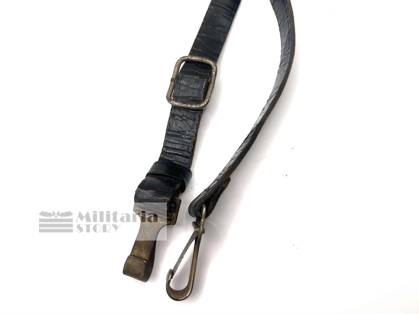 SA/SS officer leather shoulder cross straps - SA/SS officer leather shoulder cross straps: German Equipment