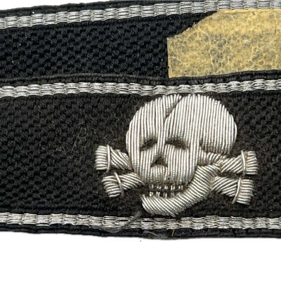 SS TOTENKOPF OBERBAYERN CUFFTITLE