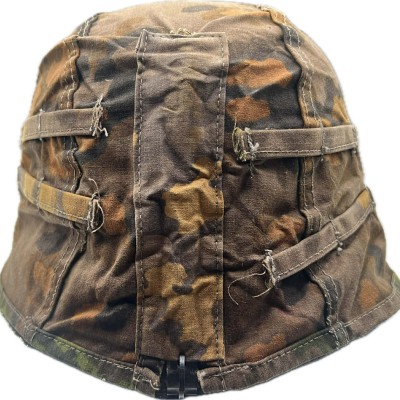 Waffen ss "Oak Leaf" camo helmet cover