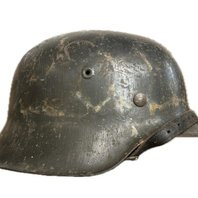 Heer/SS M42 helmet ex -chikenwire
