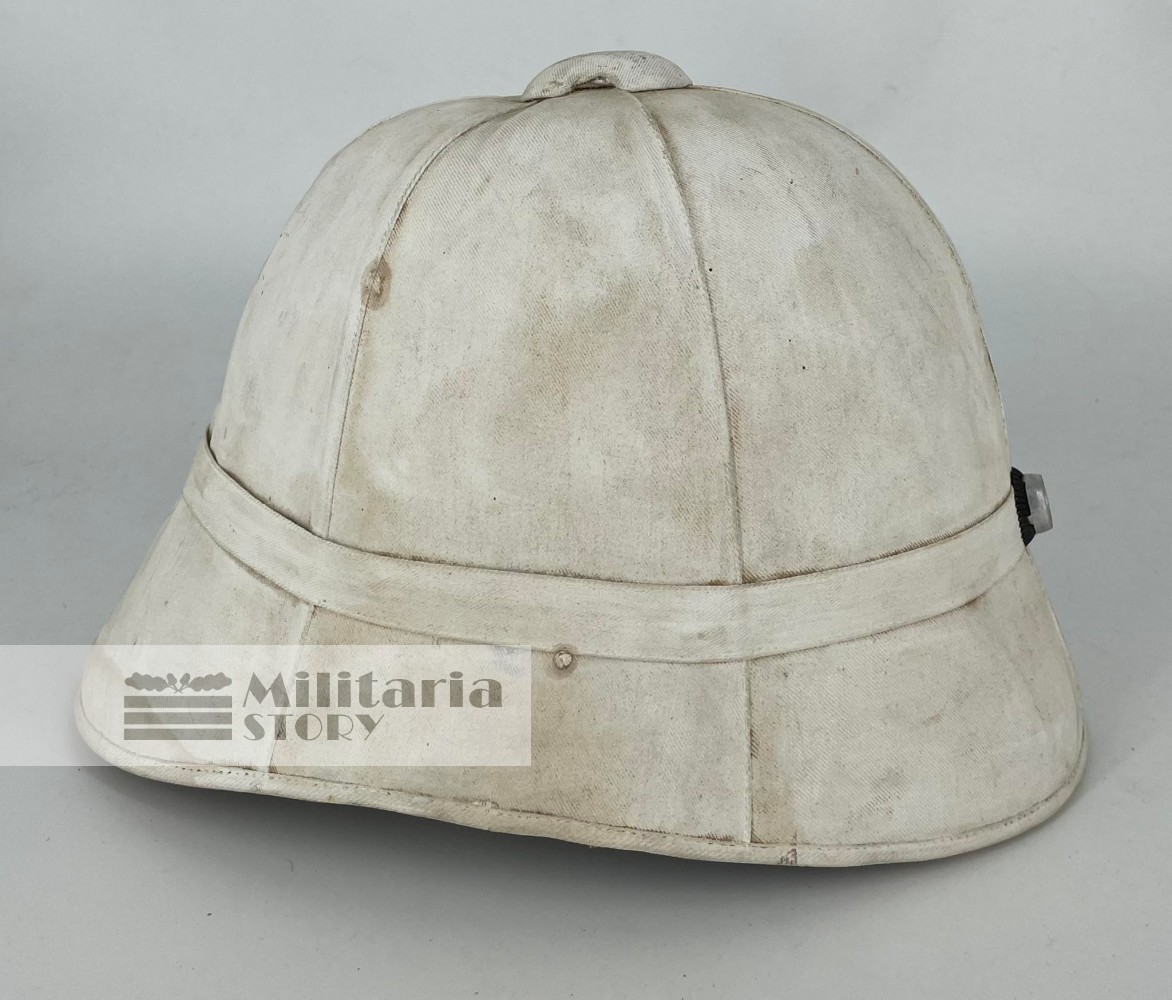 WWI Prussian Colonial Tropical Helmet - WWI Prussian Colonial Tropical Helmet: Vintage German Headgear