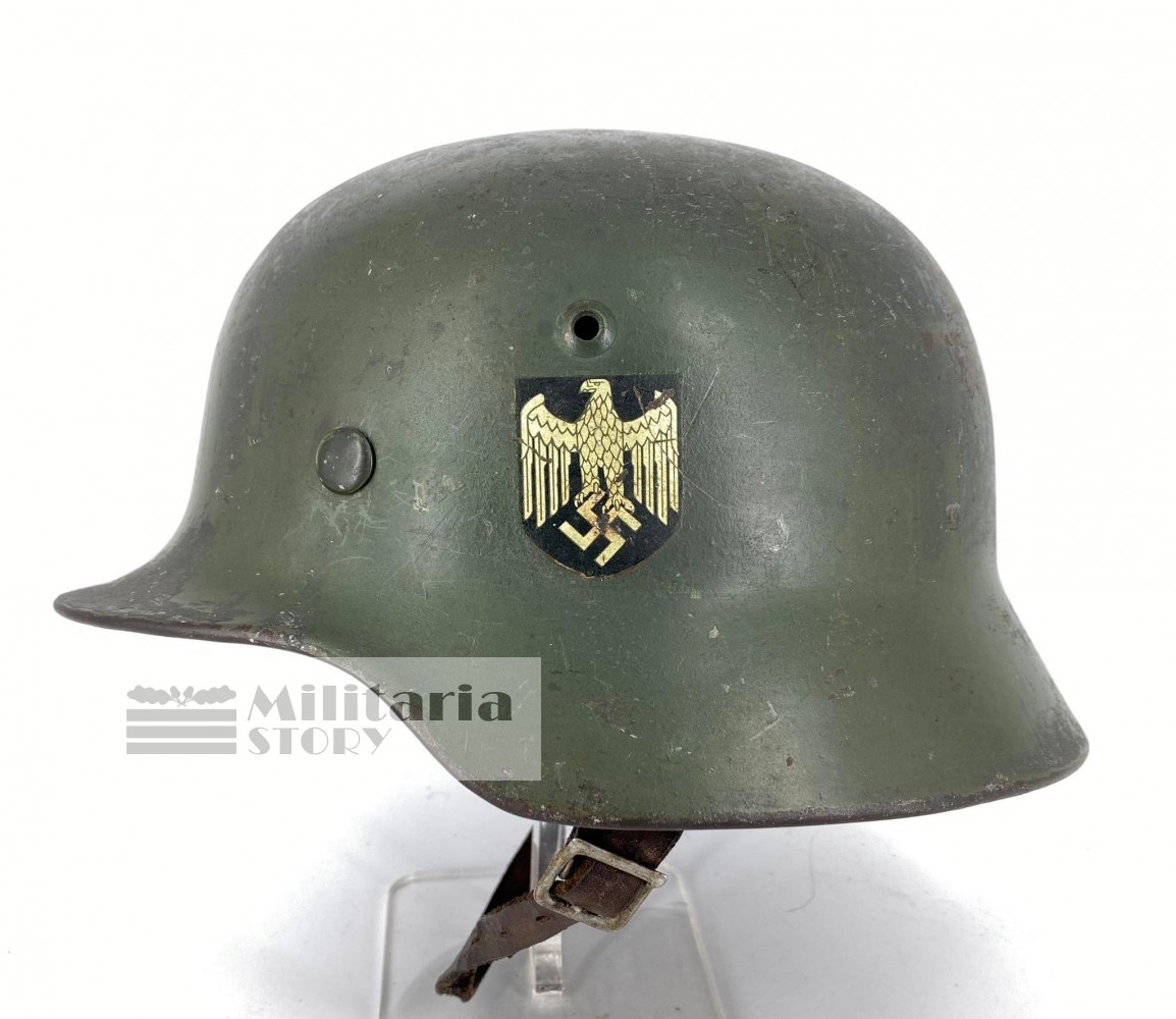 Heer M35 Double Decal helmet - Heer M35 Double Decal helmet: Vintage German Headgear