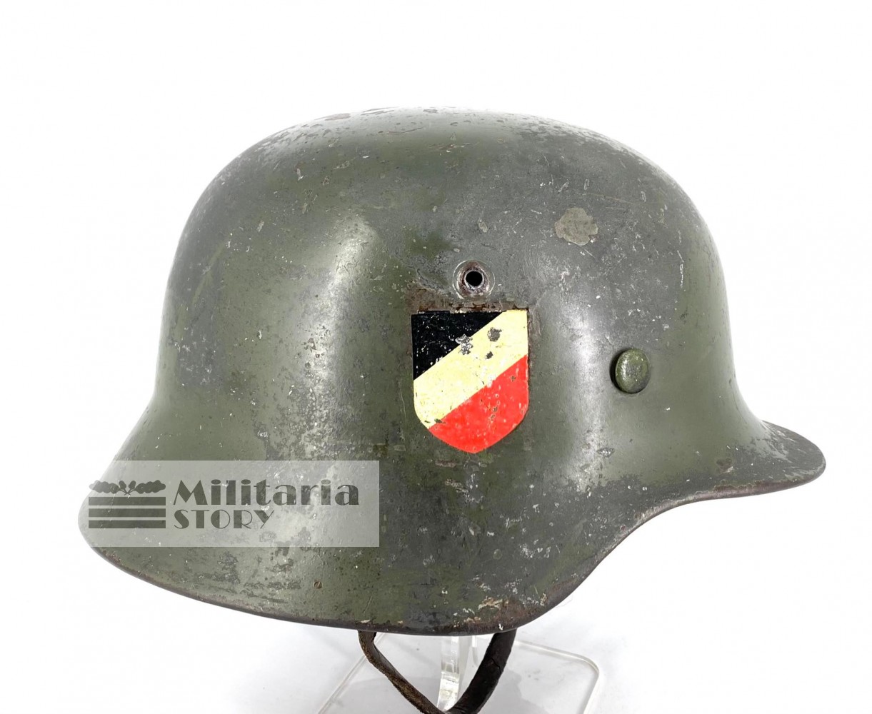 Heer M35 Double Decal helmet - Heer M35 Double Decal helmet: WW2 German Headgear