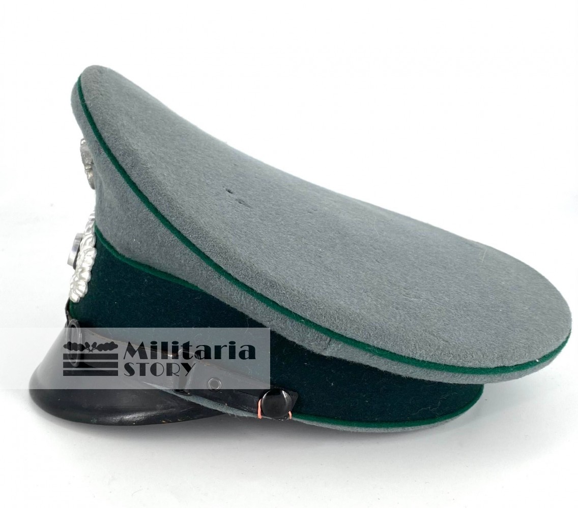 Heer Gebirgsjager Officer Visor Cap - Heer Gebirgsjager Officer Visor Cap: pre-war German Headgear